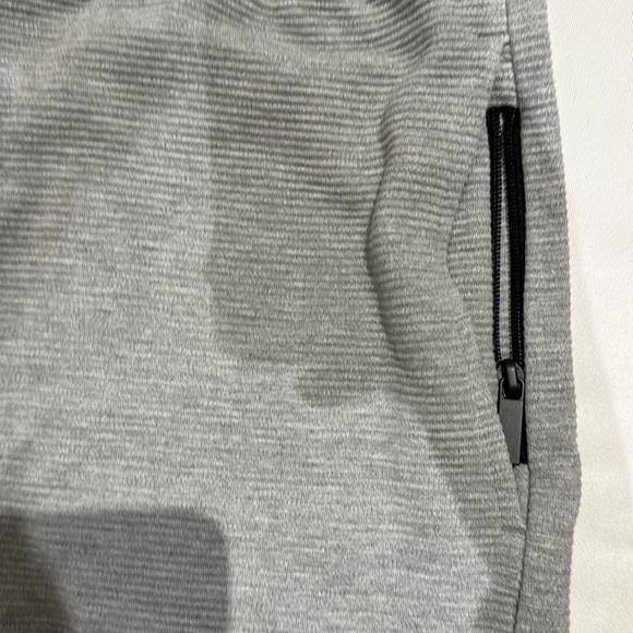 Zara - Men’s shorts - Picture 3 of 7